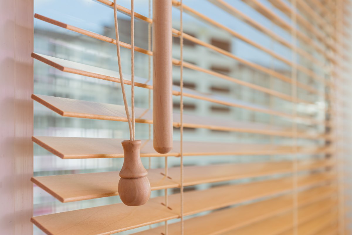 Какие жалюзи на окна подойдут именно вам