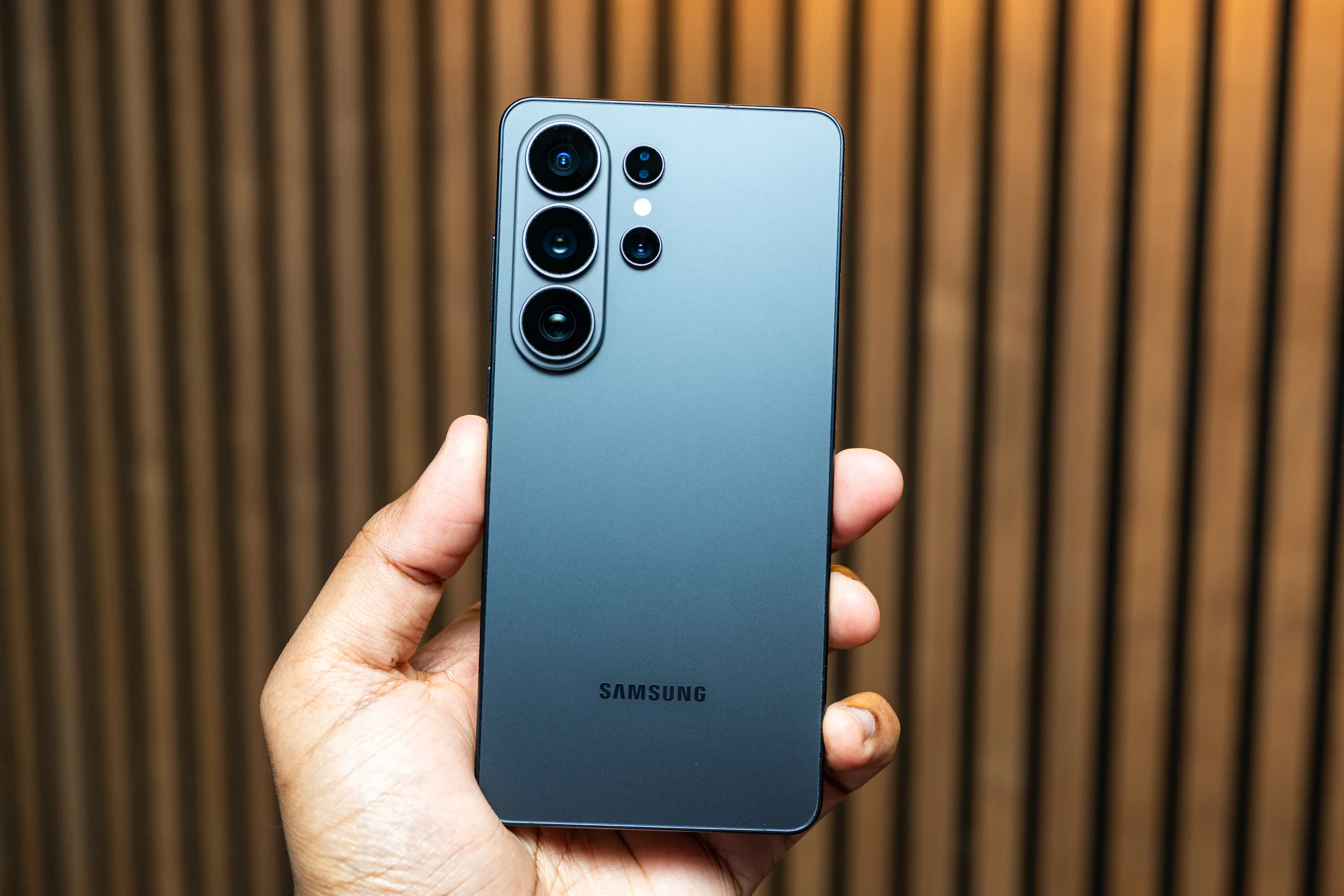 Samsung Galaxy S26 Ultra та Galaxy Watch: ідеальна екосистема 2026 року